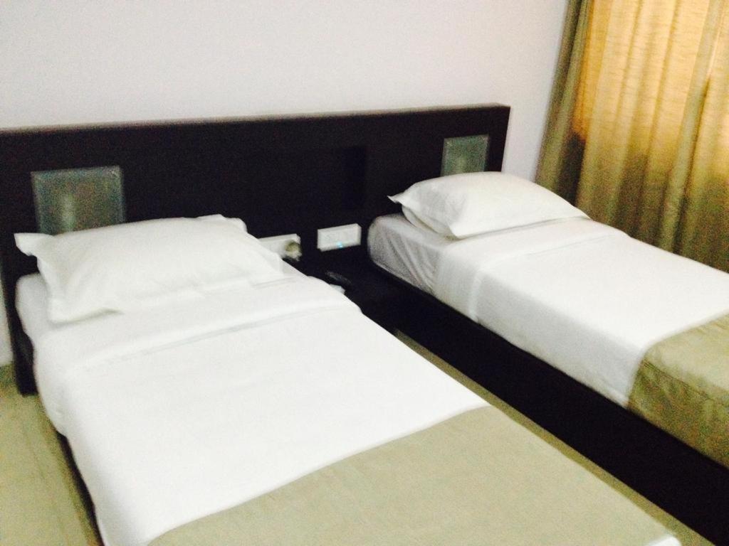 Aston Service Apartment Bangalore Exteriör bild