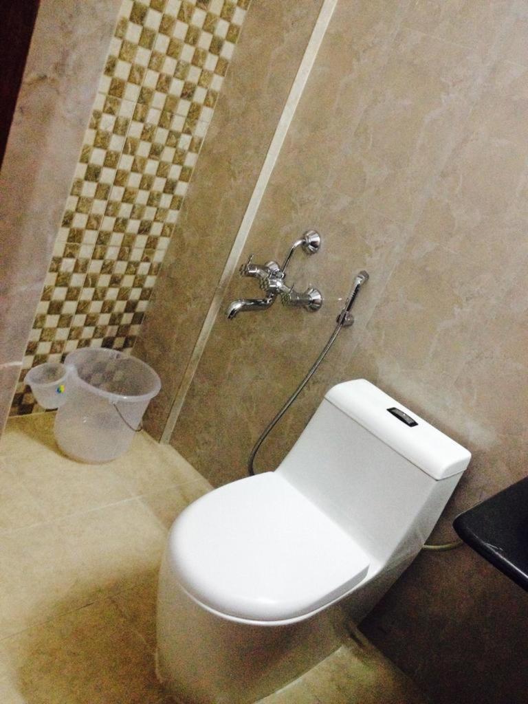Aston Service Apartment Bangalore Exteriör bild